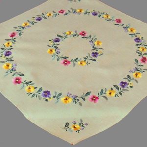 Tafelkleed - Linnenlook - Creme met viooltjes - Vierkant 85 x 85 cm