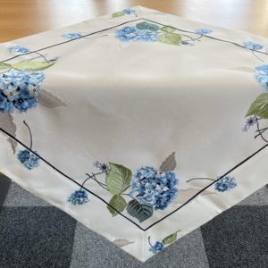 Tafelkleed - Off White met blauwe Hortensia - Vierkant 85 x 85 cm