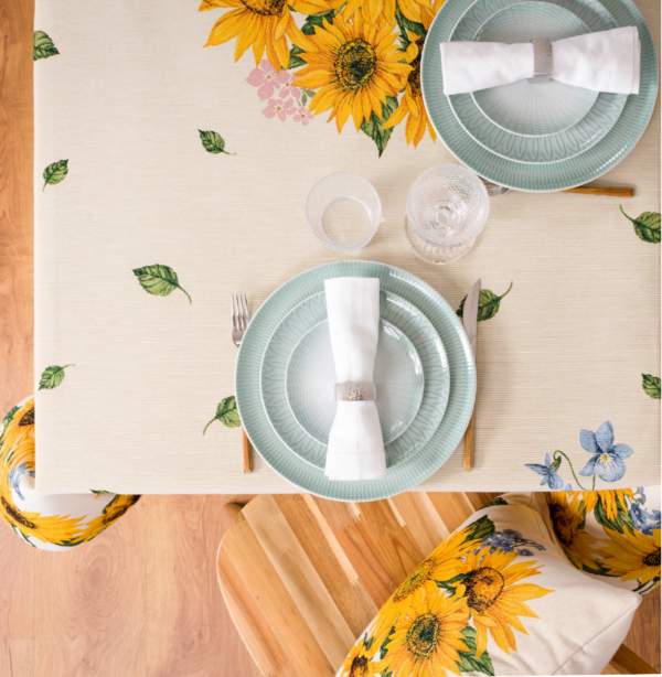 Tafelkleed - Luxe Gobelinstof - Flora - Zonnebloem - Zonnebloemen - Gele bloemen - Vierkant 100 x 100 cm