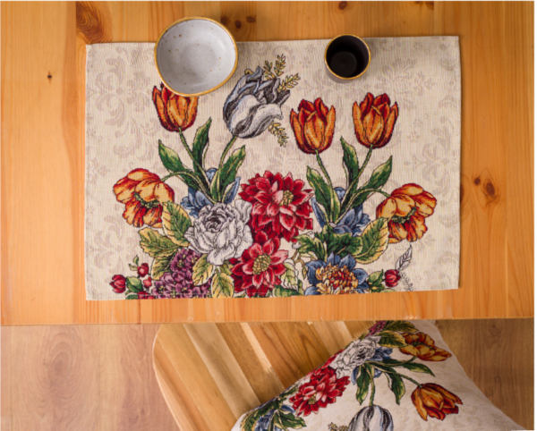 Placemat - Gobelinstof - luxe gobelinstof - Poline - Kleurige bloemen - Tulpen - Tulp - Loper 35 x 45 cm